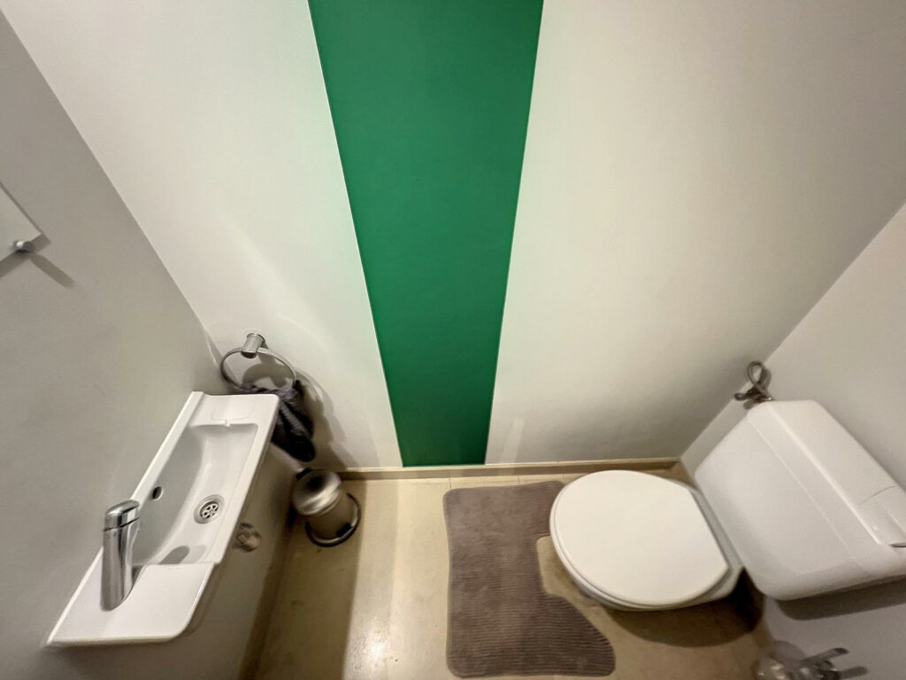 9430adb456894d538c017c09ad3ac4e0