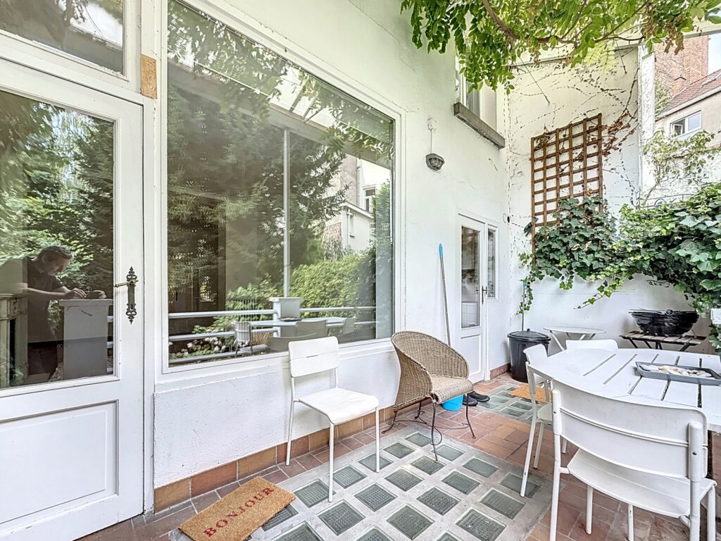 0675436c0d7f4d7d9558965aa4d518a5