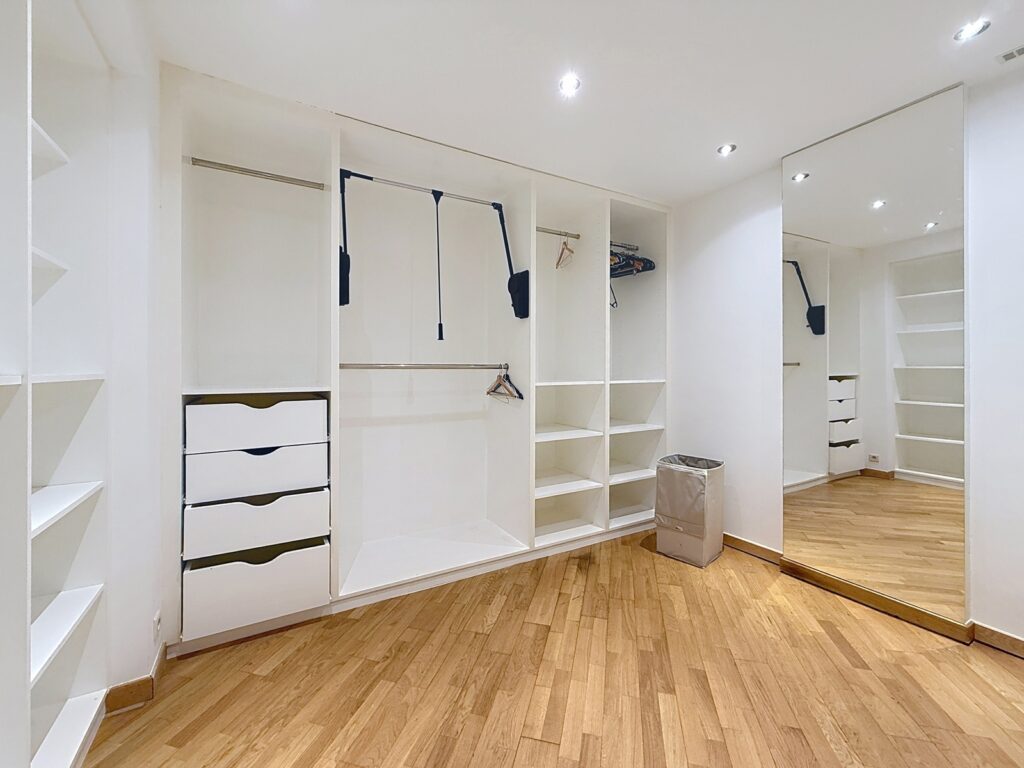 4c9e47bdcee141419c89153ff26dfa7b