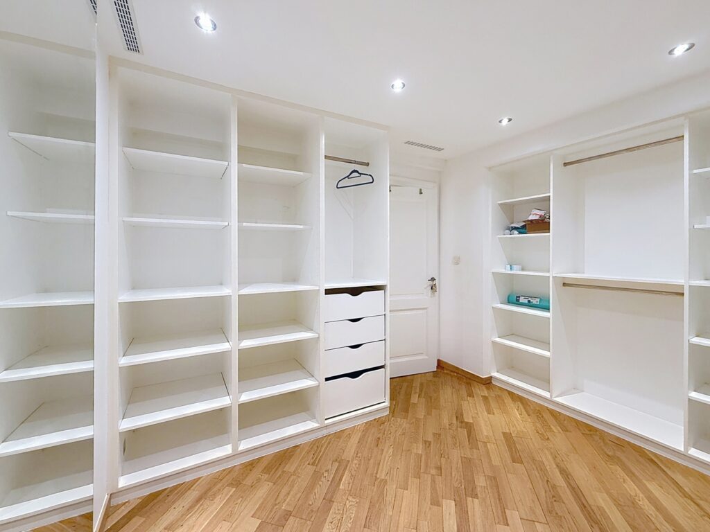 9a97975483b84d389d92b103d0c0ebc9