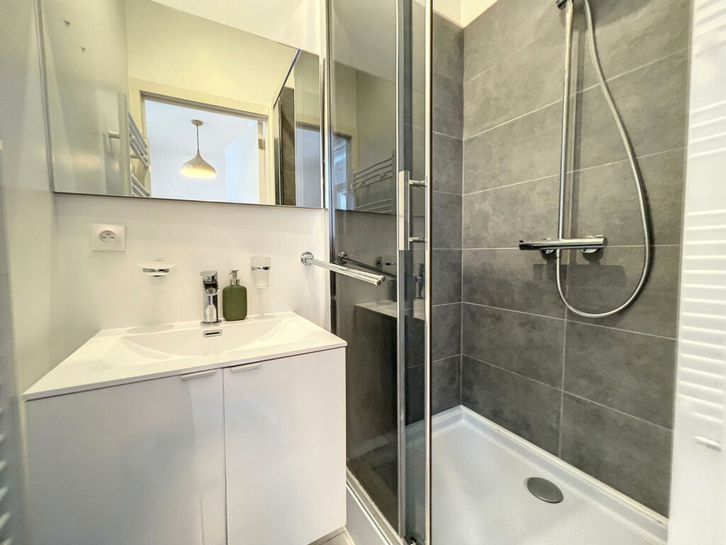 b760ef55519a4054820b1085bb0da350