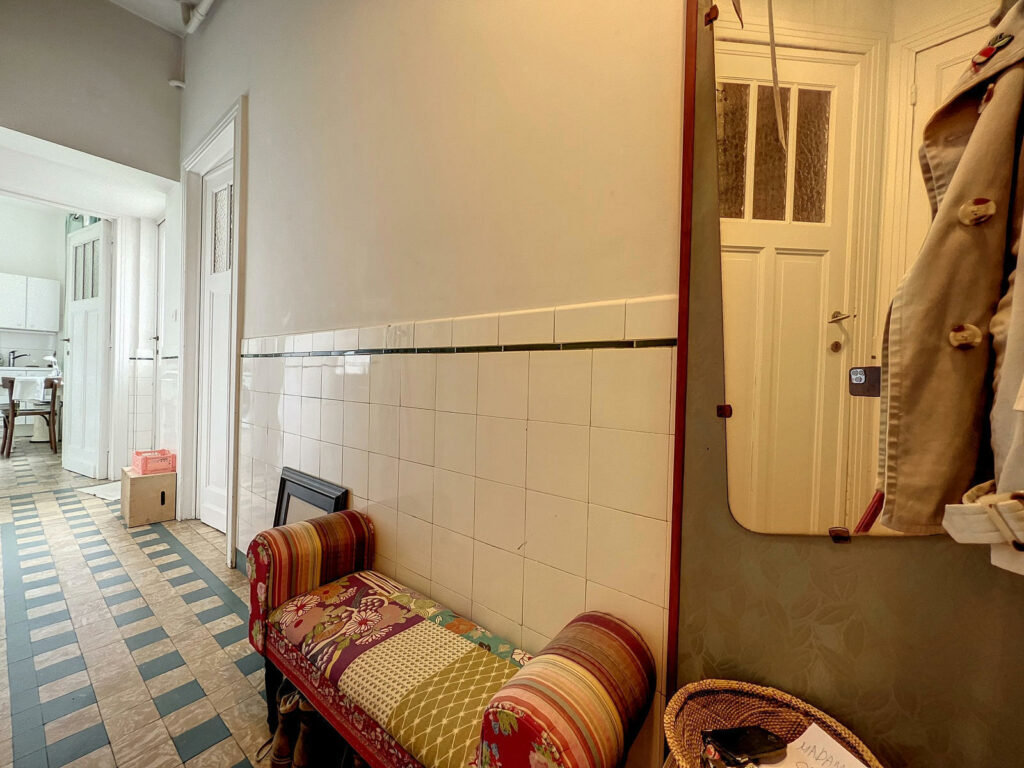 60881041387c42e19c3e362006f6b6c2