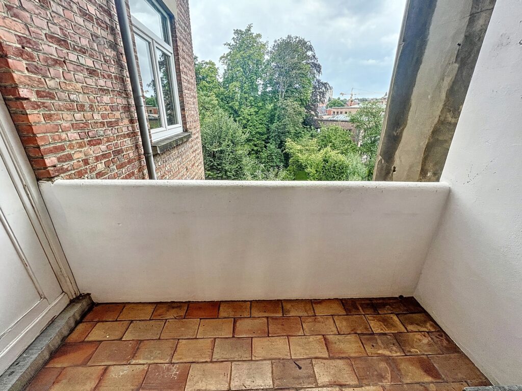 903f7f19cbef48e9be14c554b82a00e6