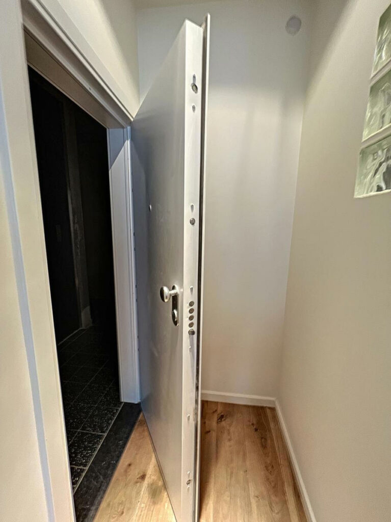 d3f0189139c641d79b40d59e738d30af