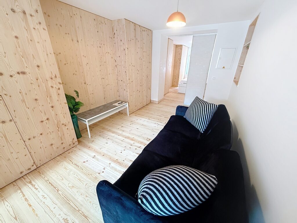 d6f08a5476f948d7afd2ccd09baf37b1