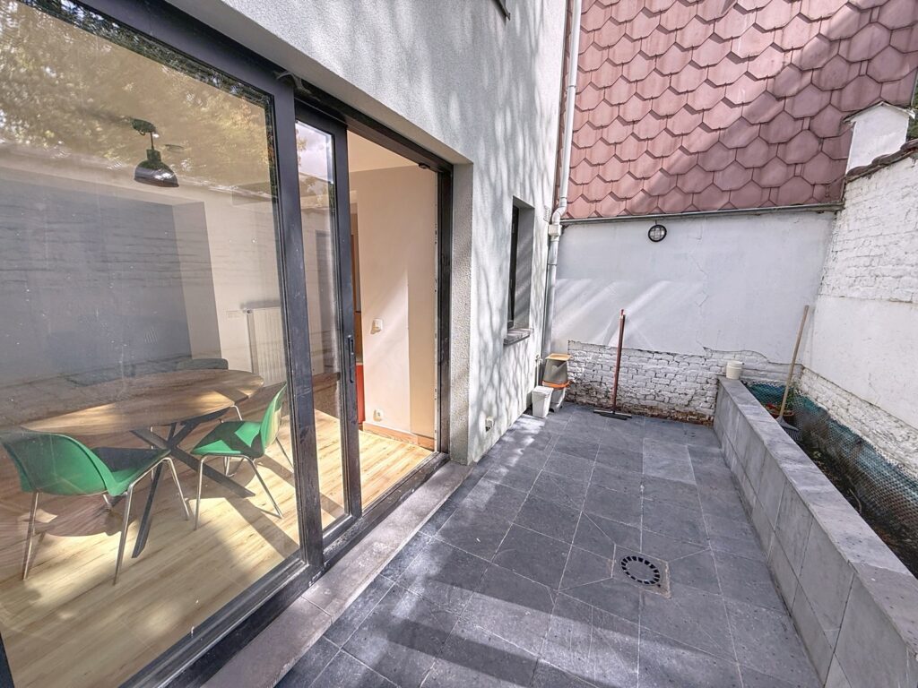 eaa26f81456448d09c08bb9fbd40022a