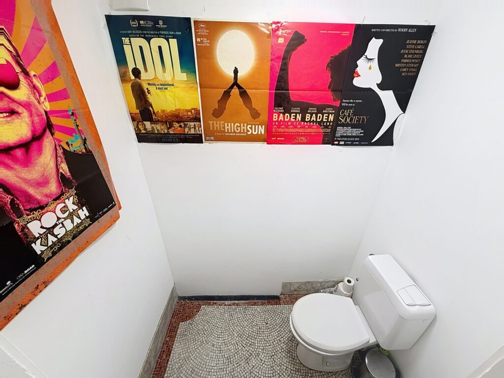 f384c65d6d244e0a96fbb012bf53f1ac