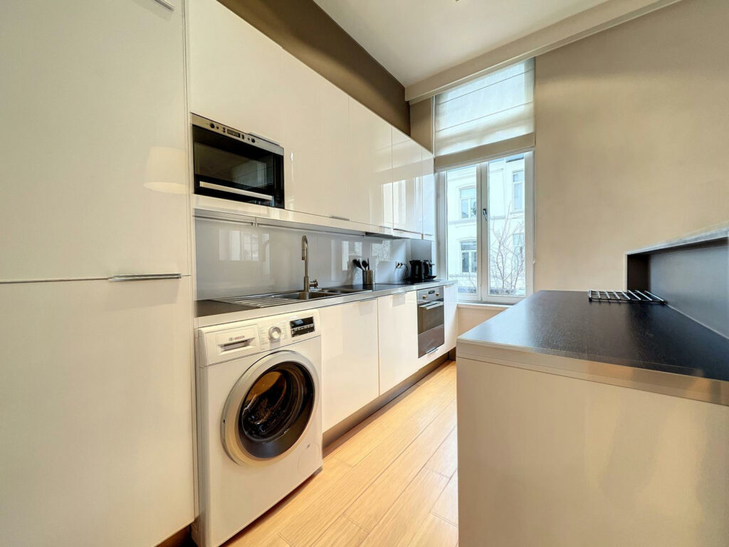 307f75b9bbc746ff8fb229246b853feb