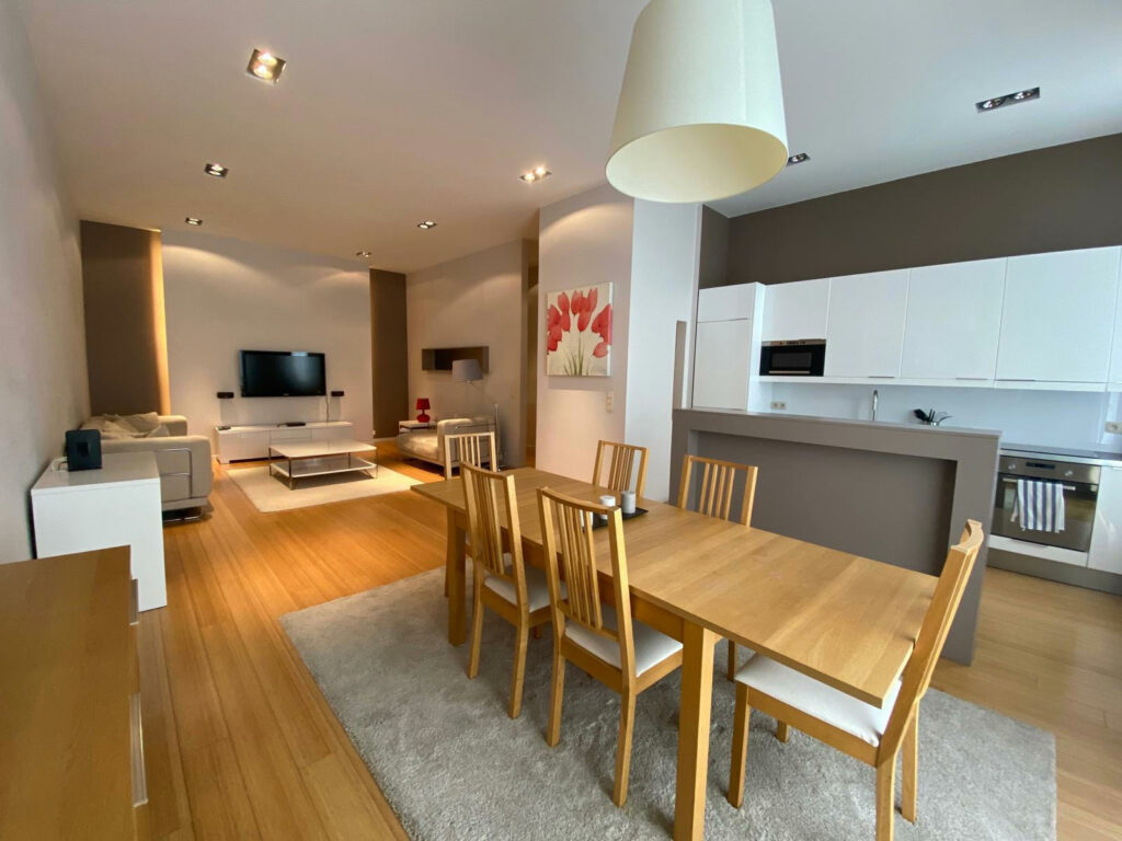 fab53f014e884e1292f32a16119e0025