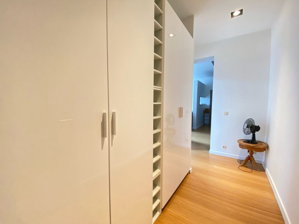 4805376879ec461c9e8940e06dff200a