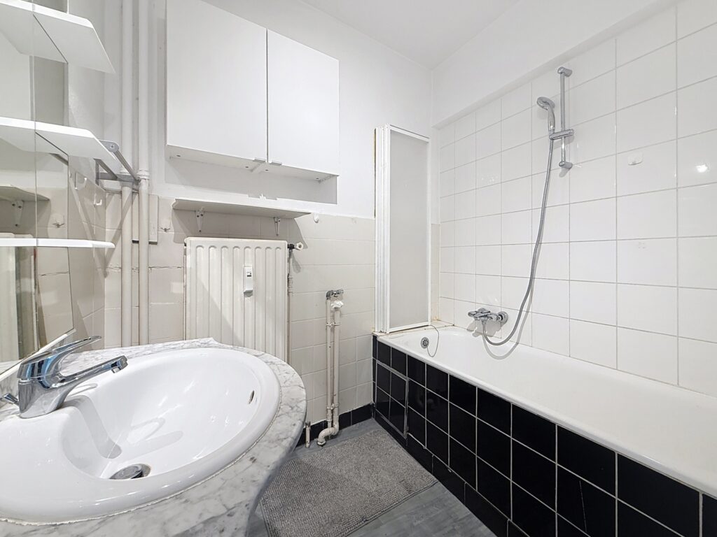 839c7abdfb1149b597e44ad43a8091a9