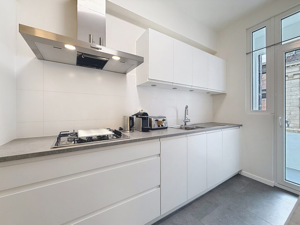 eaeaadad7504494083bc45853ad20ffa