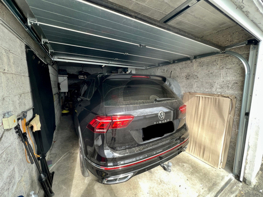 ebfcea8b720a443498022918ebd34402