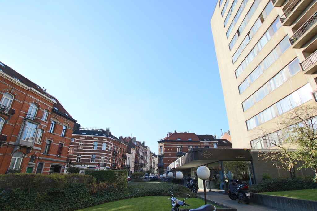 07ca6125466244e3acdacaff45eae63a