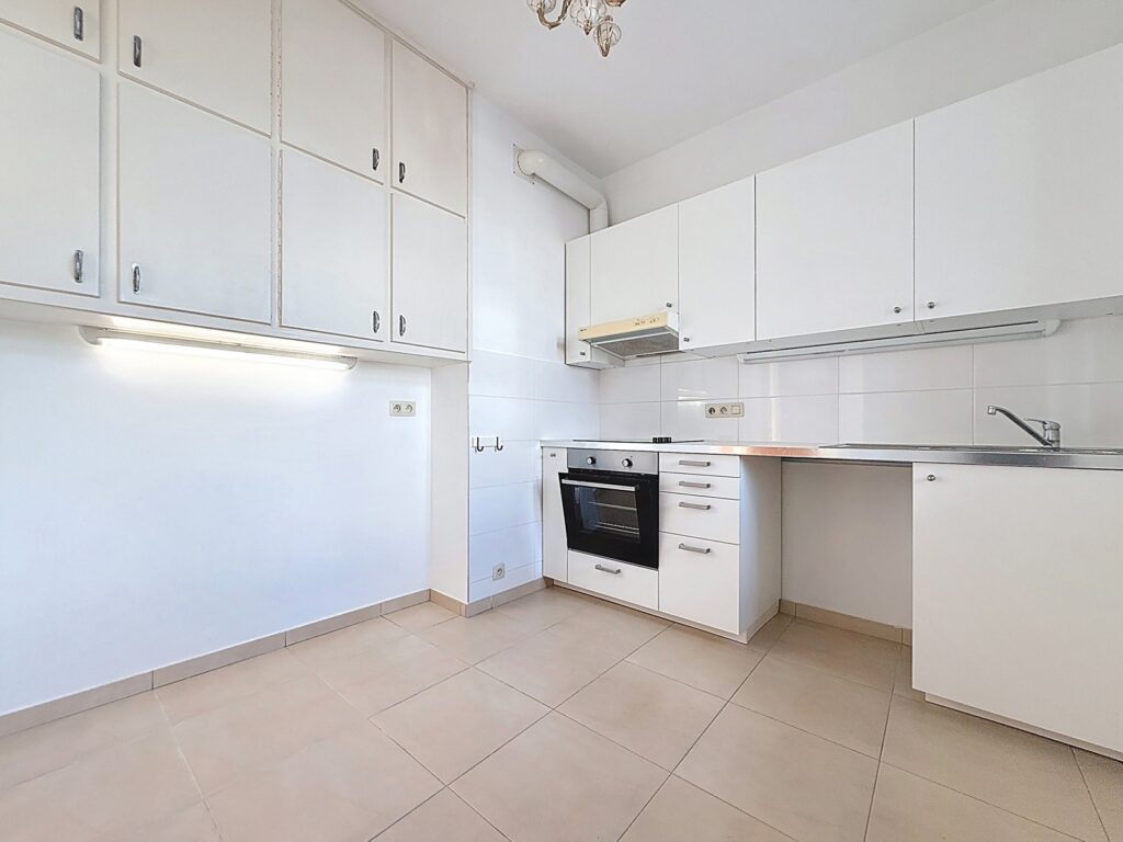 4bfa44d0ce2d4880bade8fdd7dd31471