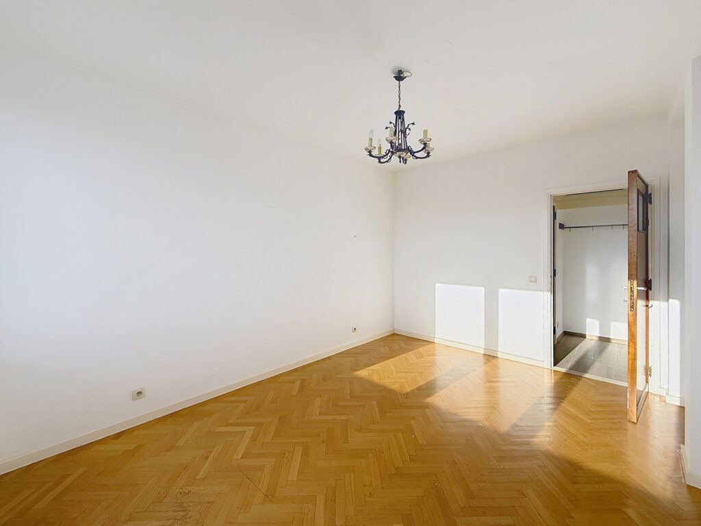 9380b4505dc143a4b71e932b4c7abd57