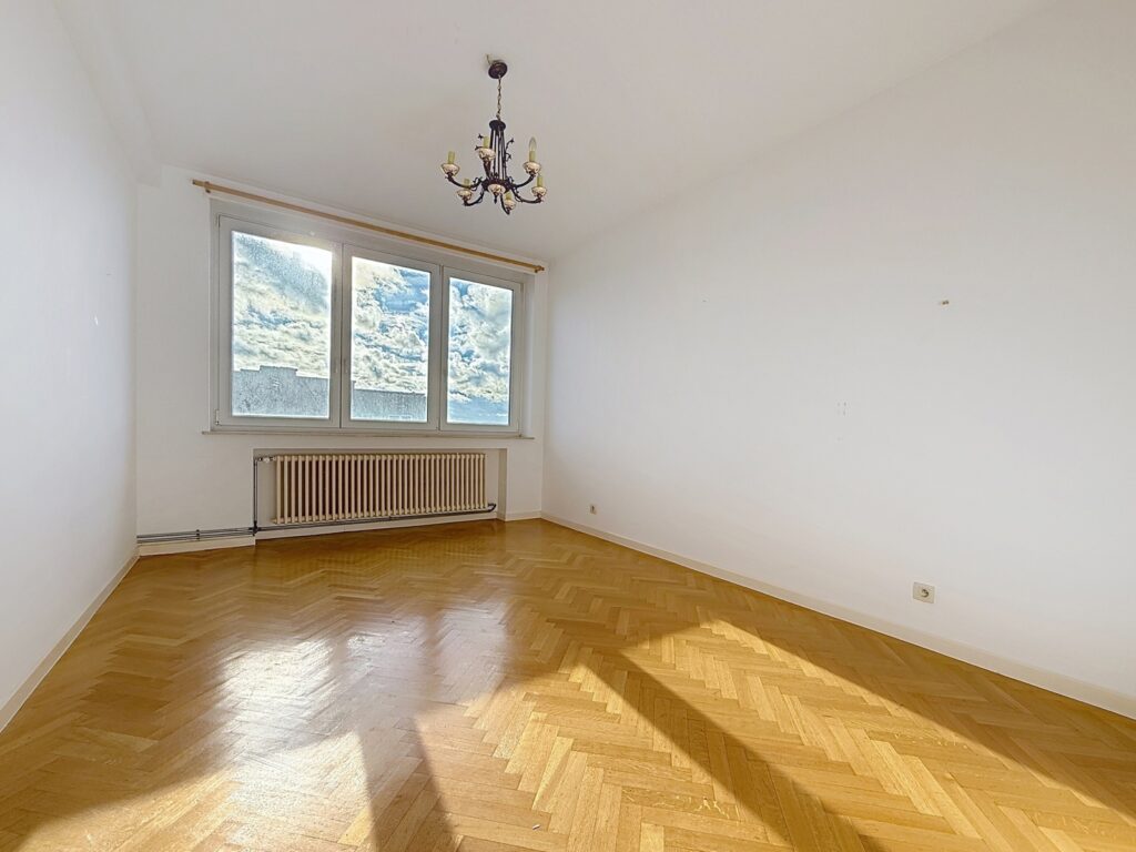 e0a1f5bfbf004d288315db64226c4197