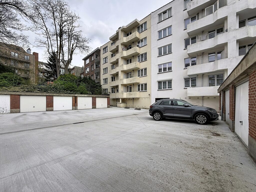 25b80ac04faa4992b1b50f992f98d14c