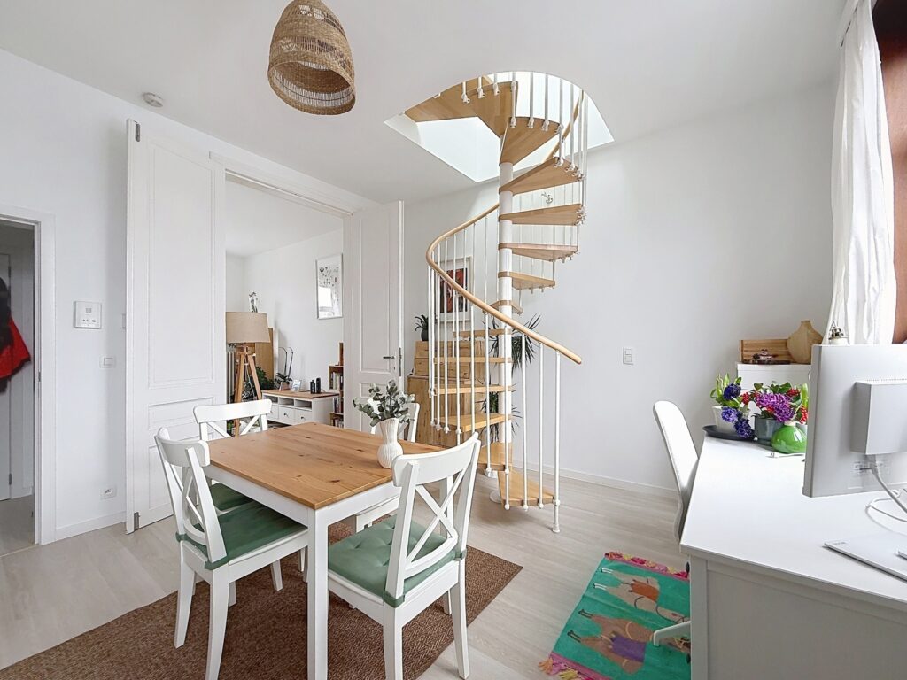 356a6ab9cefb4165908214ed1494faa9