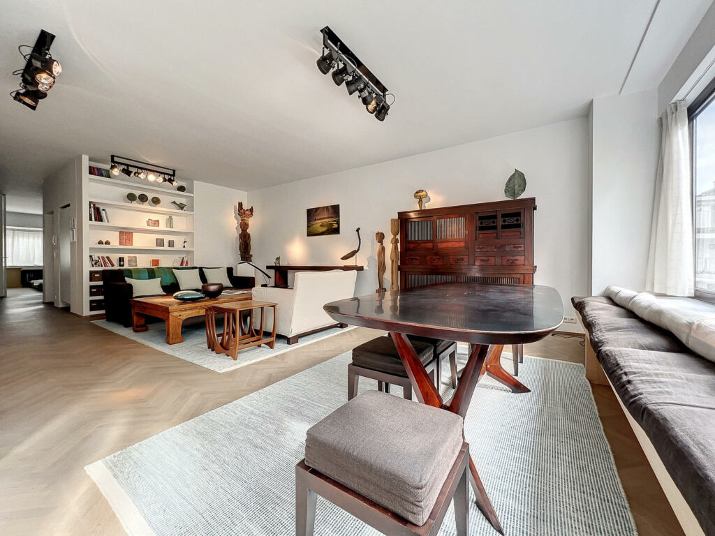 3b9ac0ed23d7457492d7d7ae6d908b83