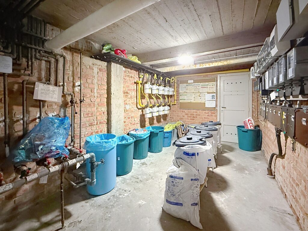 3d1ed644b1c04376bae9b6fa0ec7df71