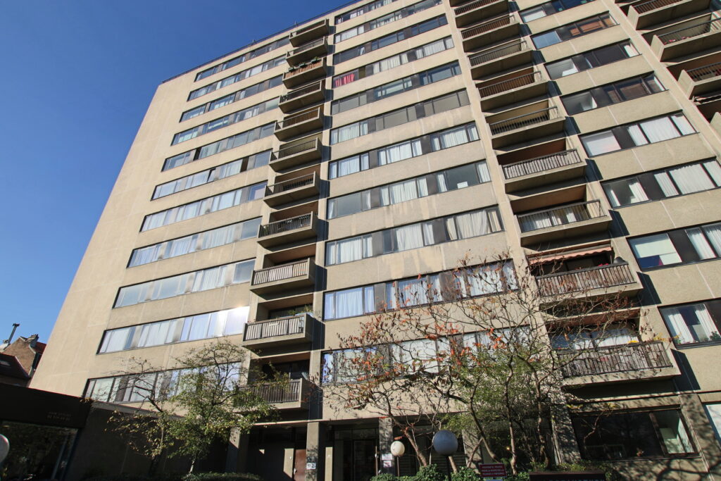 73e93df66248482a9014a6da5d5fc089