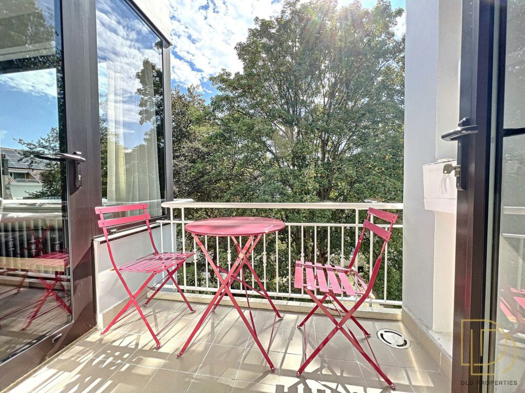 7e6cc062431441969220b1f39c67a33f