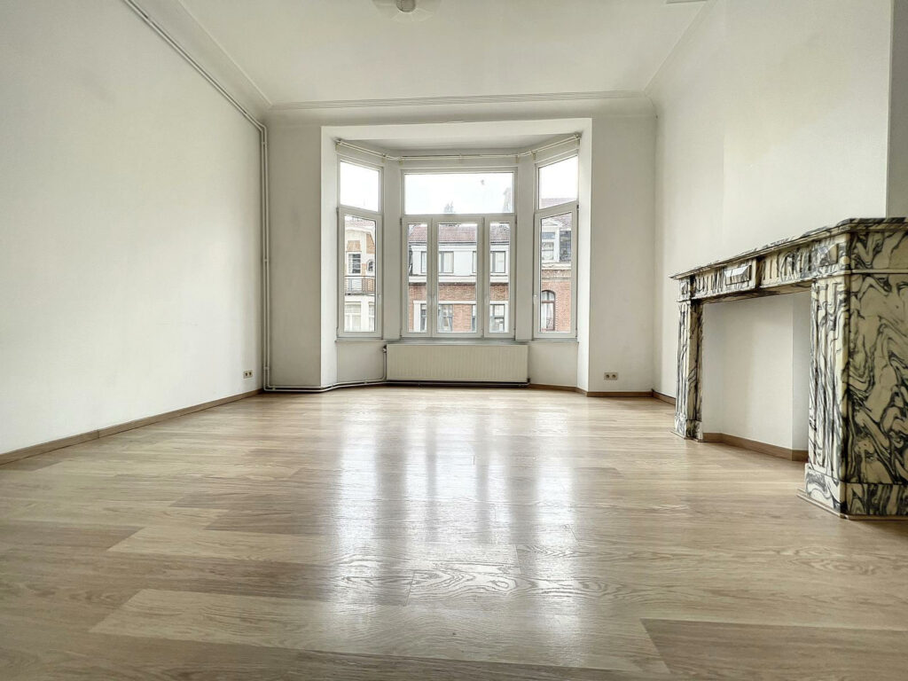 9d40feab064e47a38f0699d7c40de22c