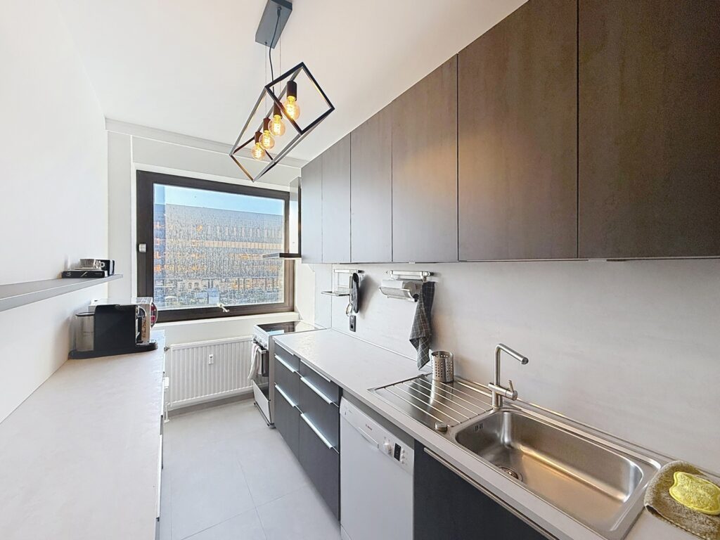 ac5af4bc435543c8bec1ca65a1752cff