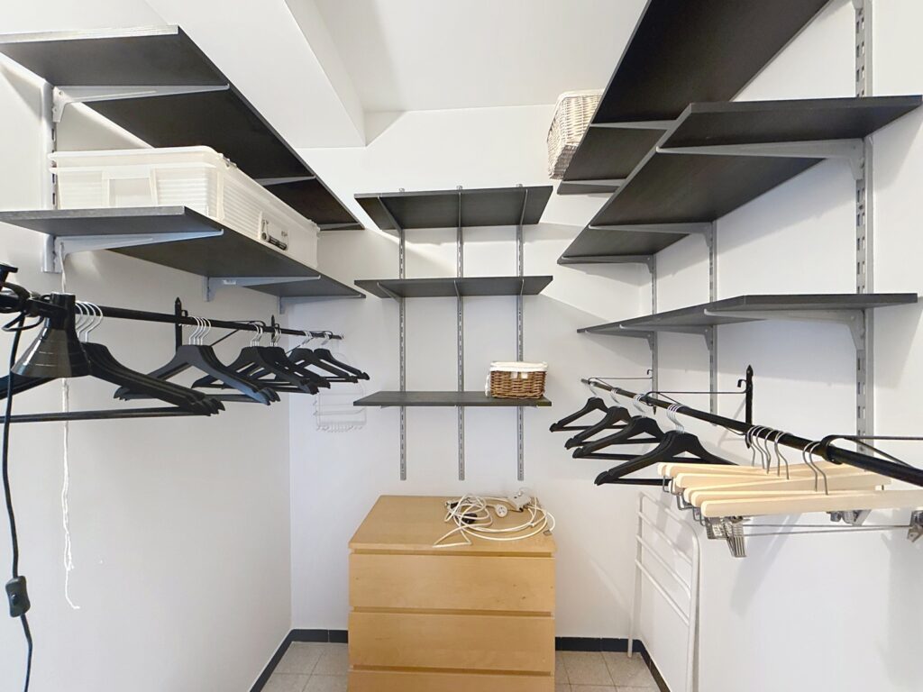 ad5c7f4bb0c14e7d89278130bbaa6438