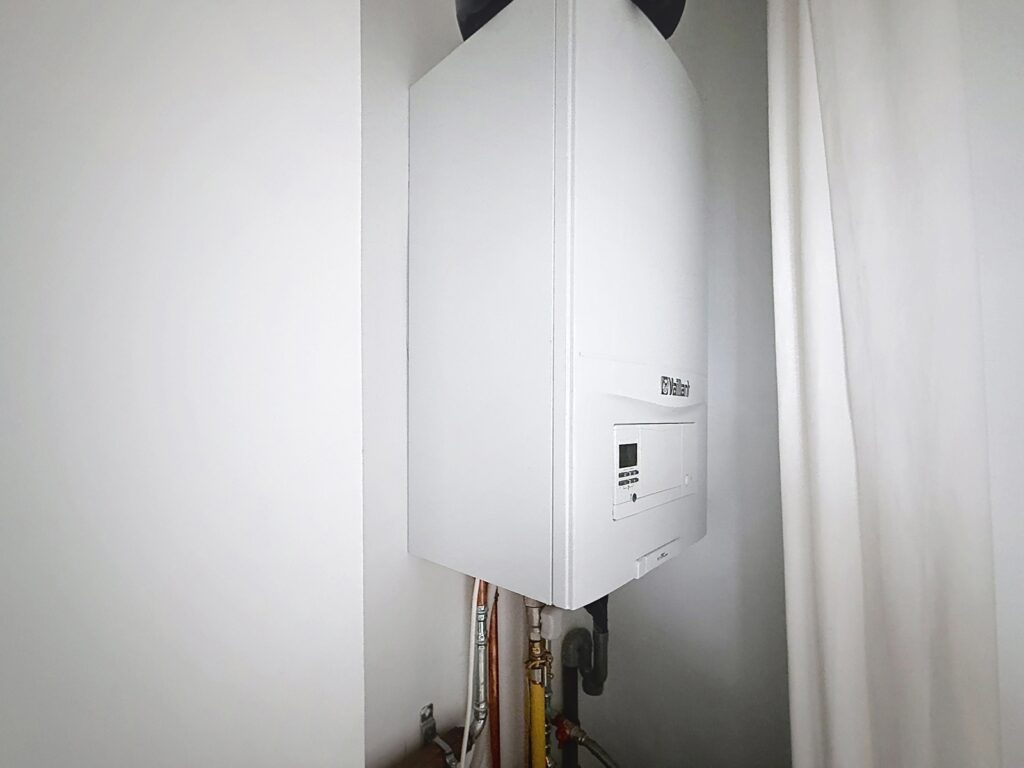 bd6eb1f5e6f74549b2538c85ec04f1c9