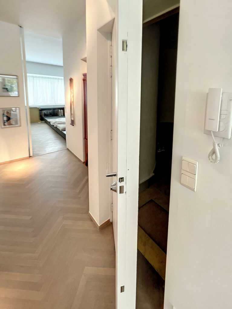 f0ffc8806f6b46bc9abedc932606b759